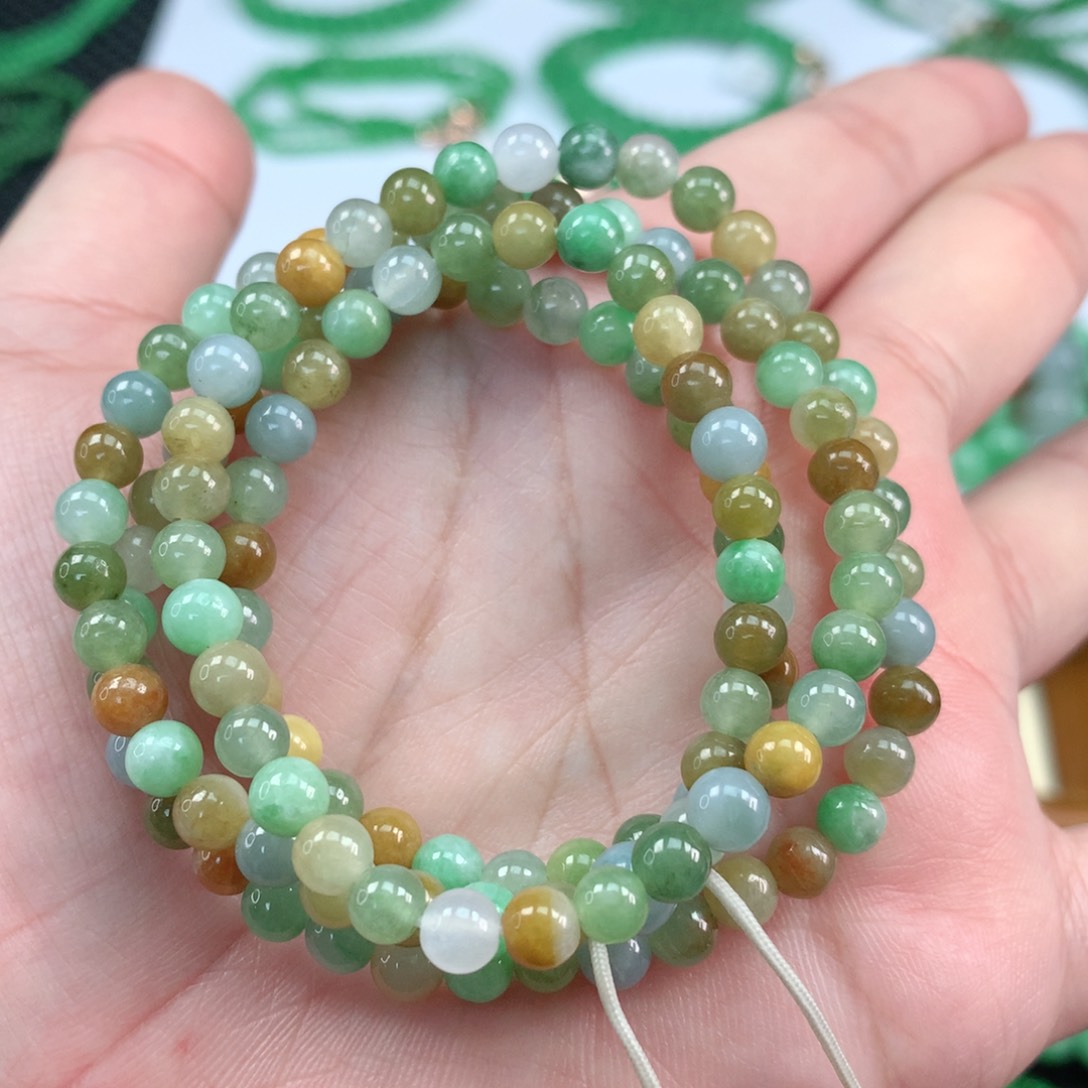 翡翠手链未镶嵌翡翠