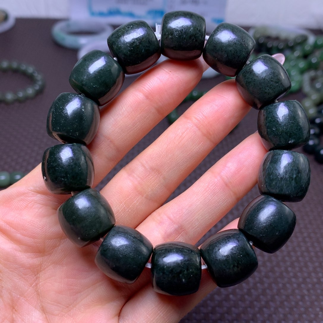 未镶嵌手串和田玉卡16