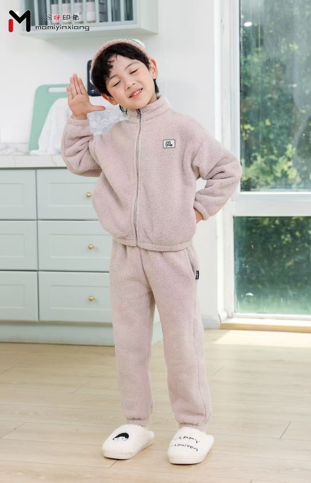 男童雪呢绒家居服保暖儿童冬款