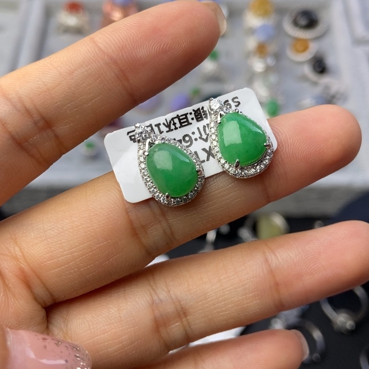翡翠耳饰银S925镶嵌耳钉