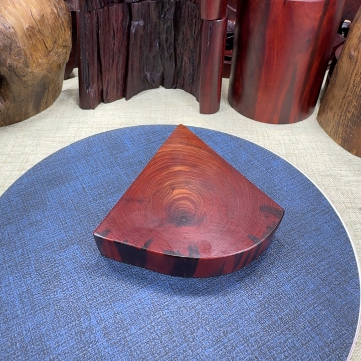 力***有大果紫檀（缅甸花梨）