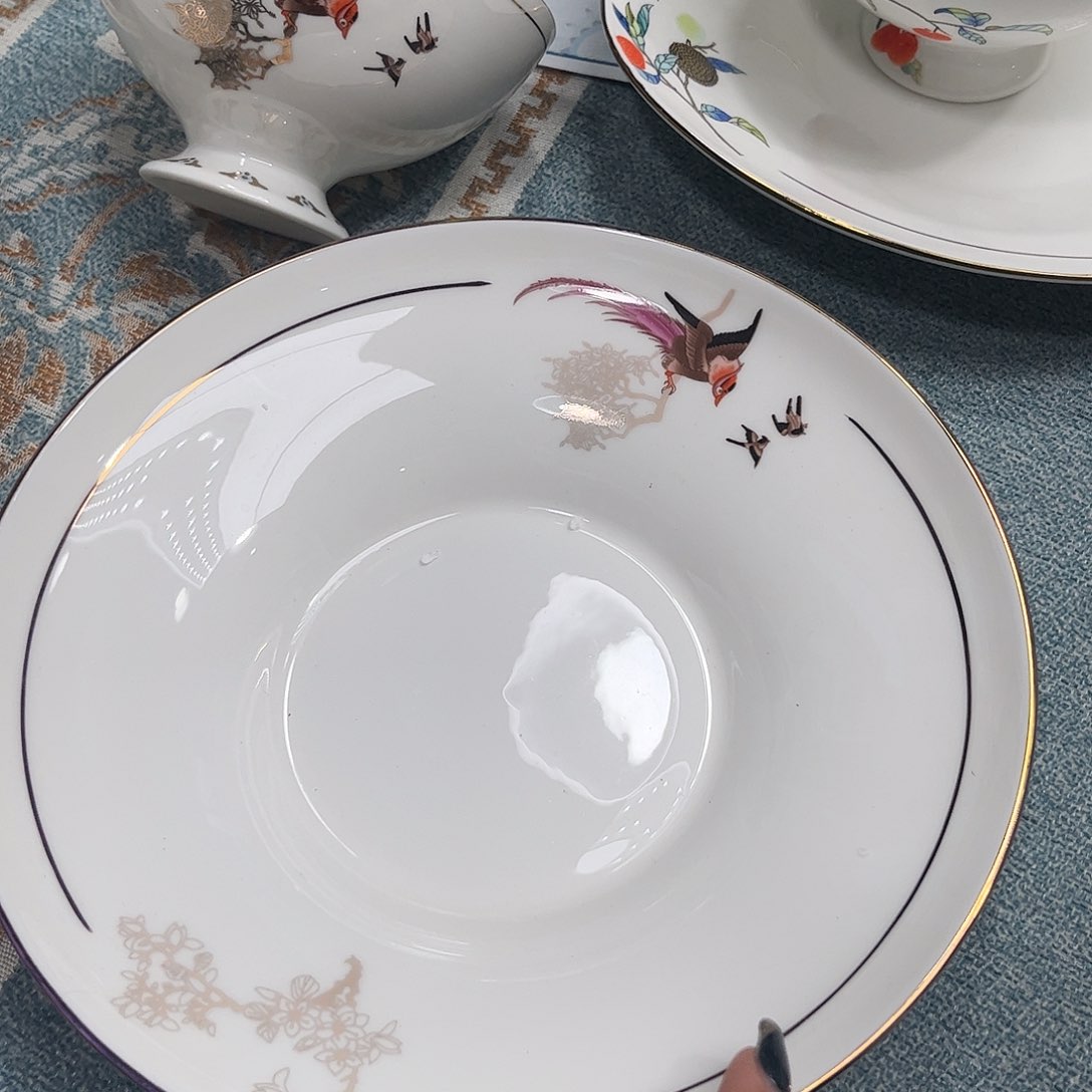 瓷片百鸟朝凤八寸深盘四个