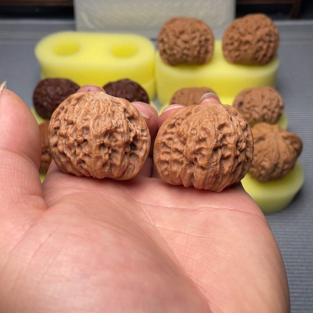 文玩核桃把件磨盘39+编号085