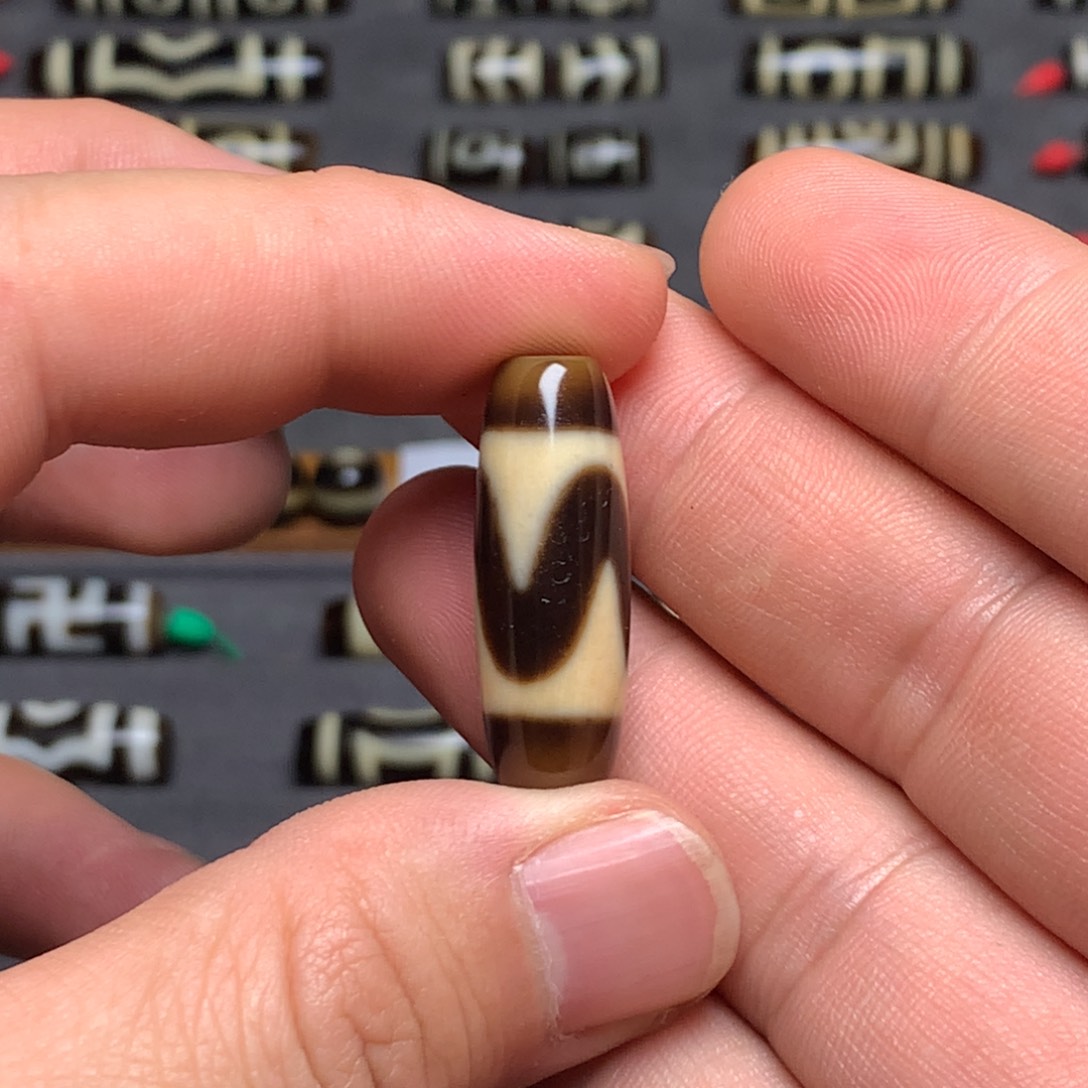 玛瑙/玉髓吊坠(赠链)未镶嵌