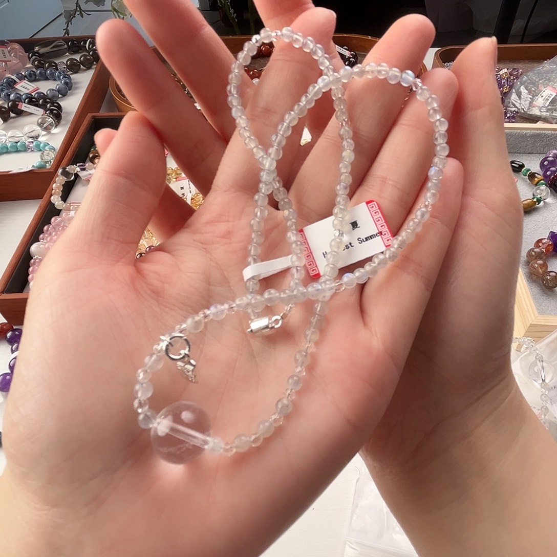 M***9水晶未镶嵌手链灰月光