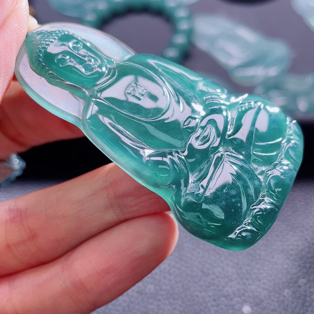 翡翠颈饰未镶嵌99999999