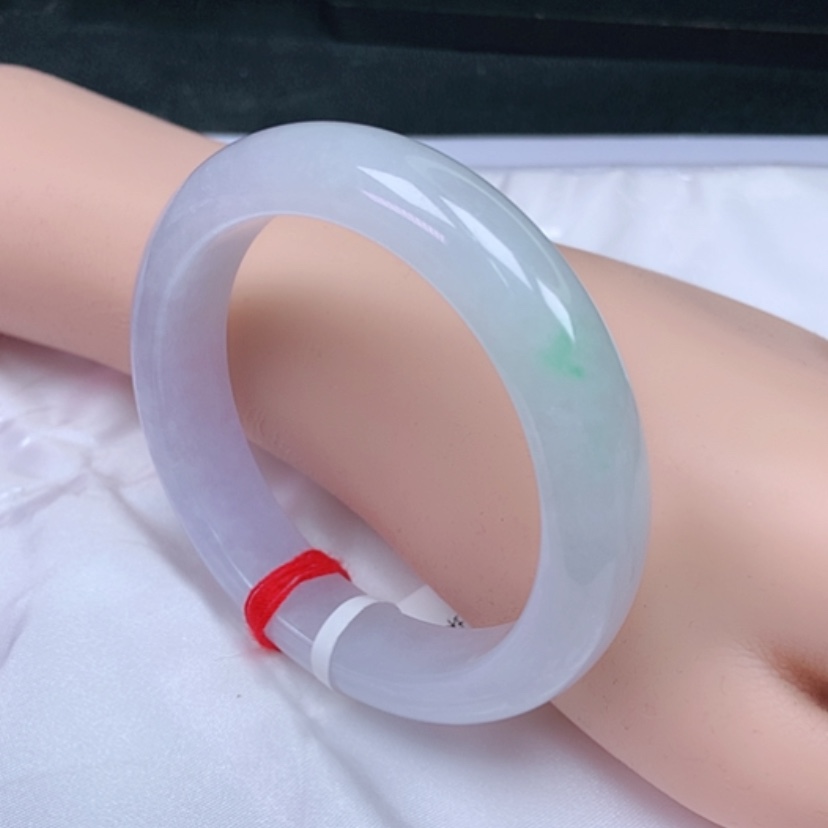 【闪购商品】翡翠手镯未镶嵌，