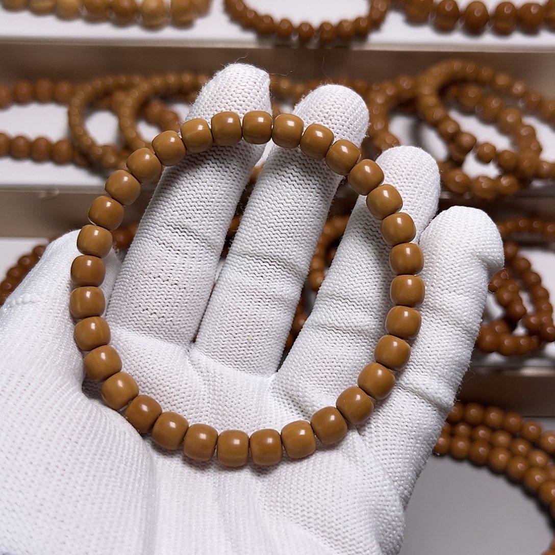 萝***丁猴头核桃吊坠老型