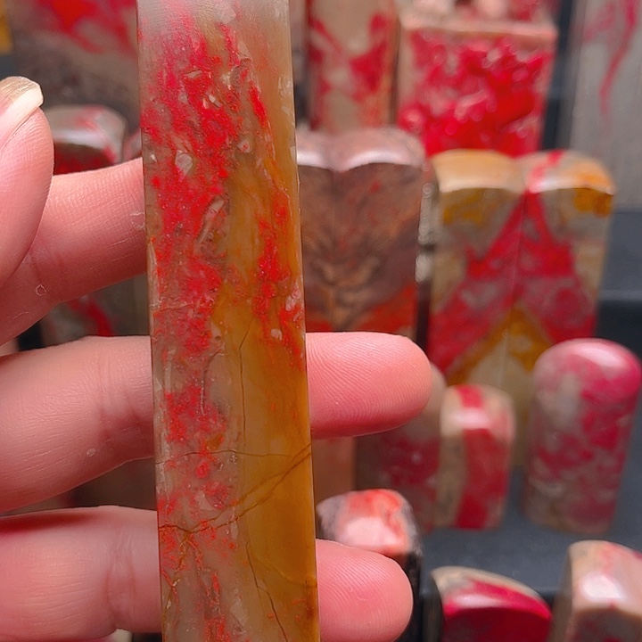 昌化鸡血石用****8昌化鸡血石质地优良