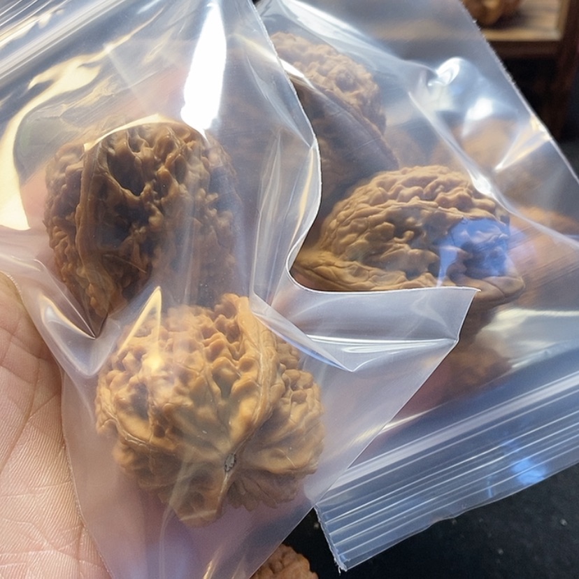 【闪购商品】猴头核桃吊坠赢*蚂蚁