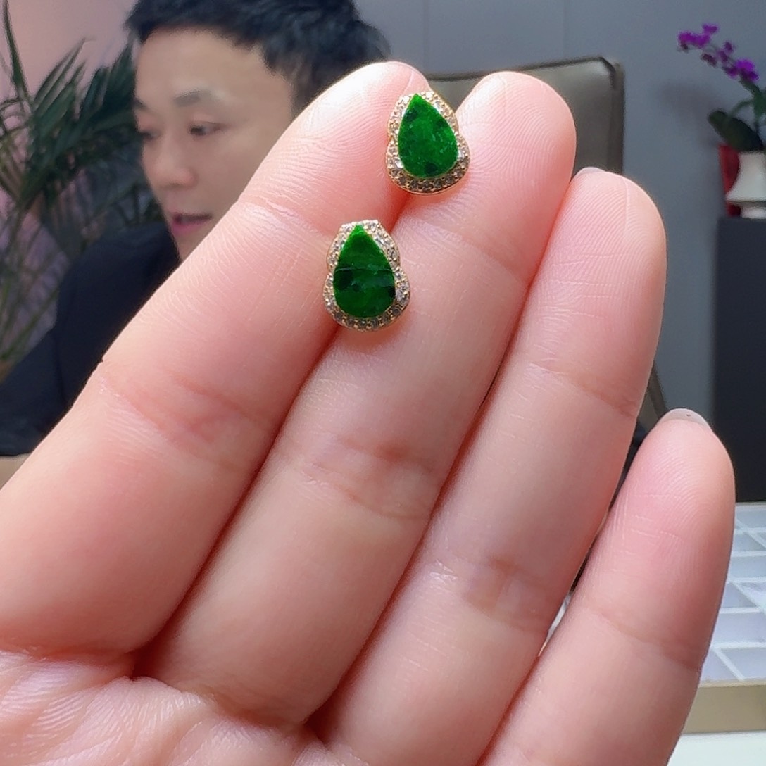 翡翠银S925镶嵌耳饰天然