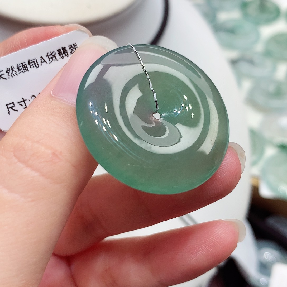 颈饰未镶嵌翡翠编号93，31.4/5.2