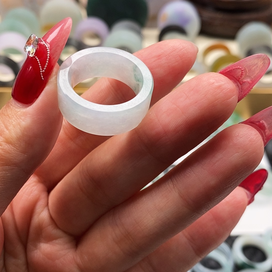 翡翠戒指未镶嵌惠****