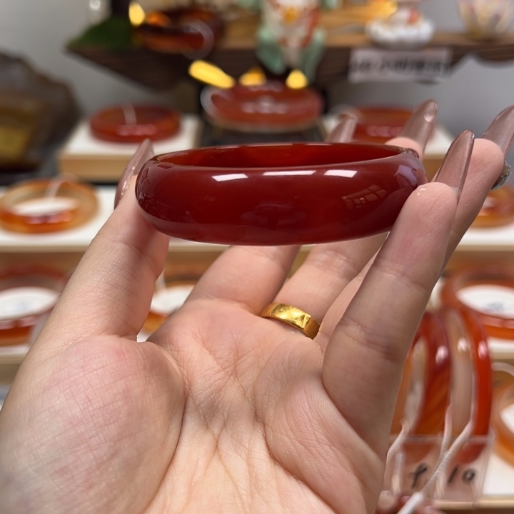 手镯玛瑙/玉髓未镶嵌