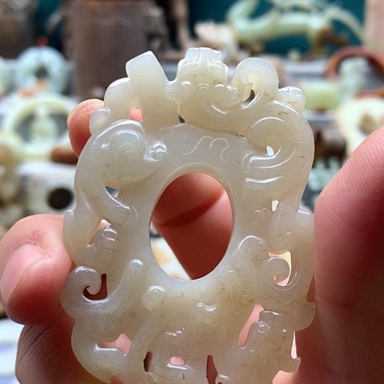 用***6和田玉（糖玉）未镶嵌颈饰