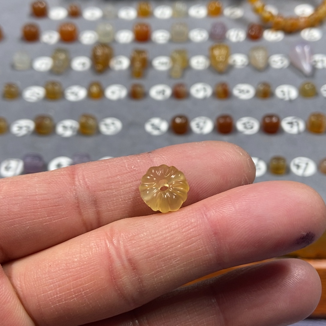 海***、玛瑙/玉髓合金颈饰花