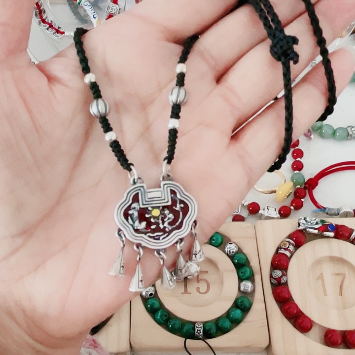 珐琅吊坠足银龙凤锁