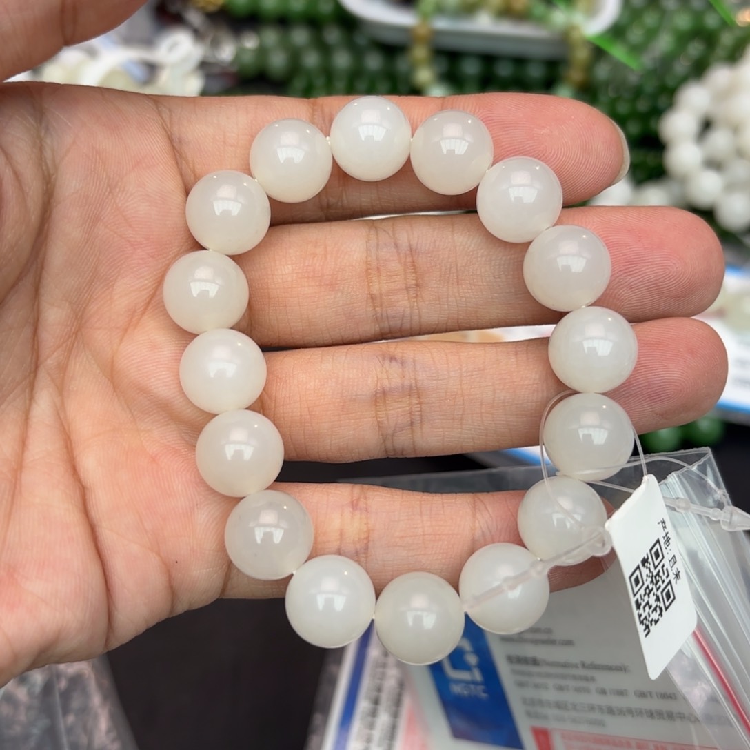 和田玉手链未镶嵌