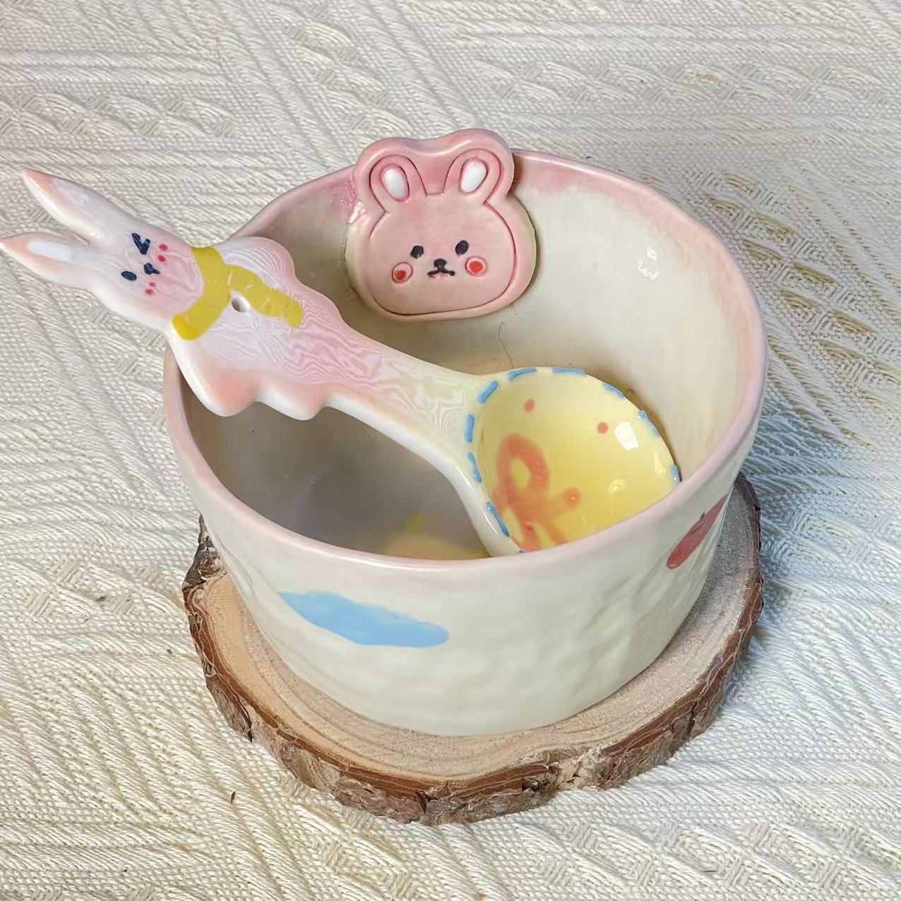景德镇手作陶瓷｜手绘兔子贴片碗+勺子微瑕