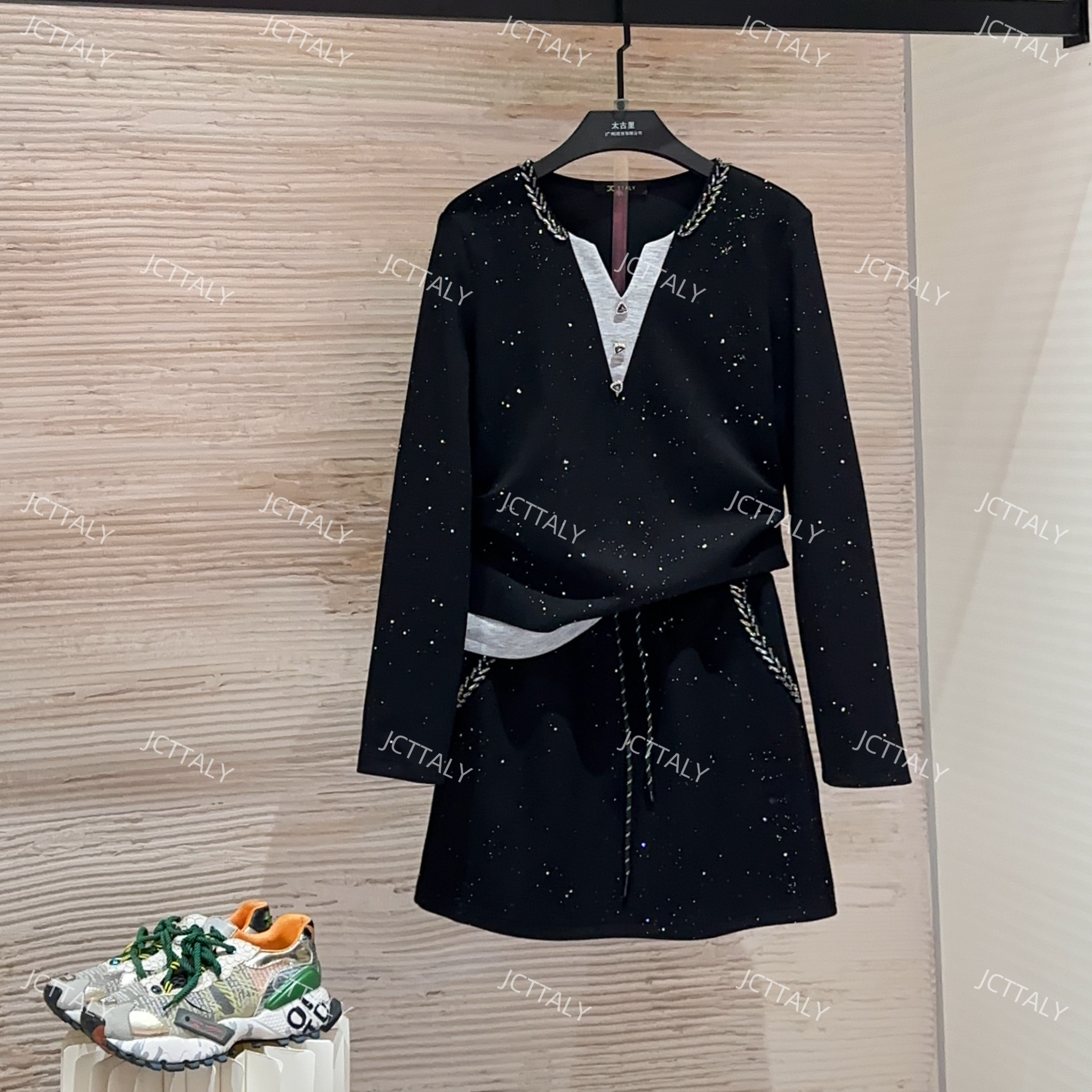 【宠粉价】重工上衣春季时尚休闲套装时尚极简风针织TZ-513