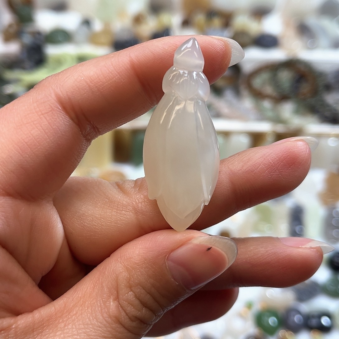 和田玉吊坠(赠链)未镶嵌