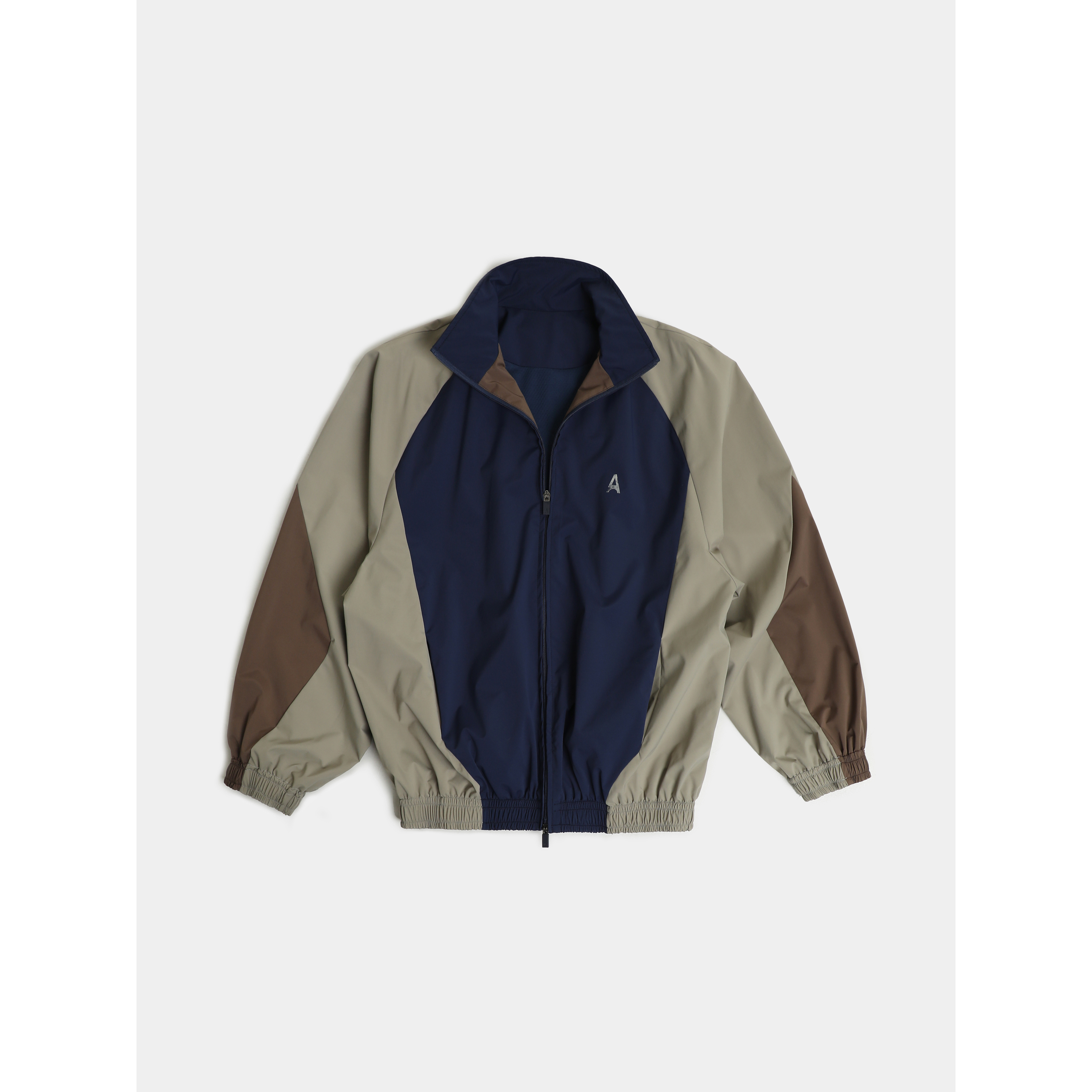 【广州】Aa* Algebraic Average 教练防晒外套