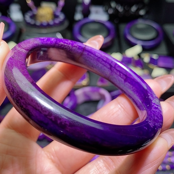 苏纪石（舒俱来）手镯未镶嵌