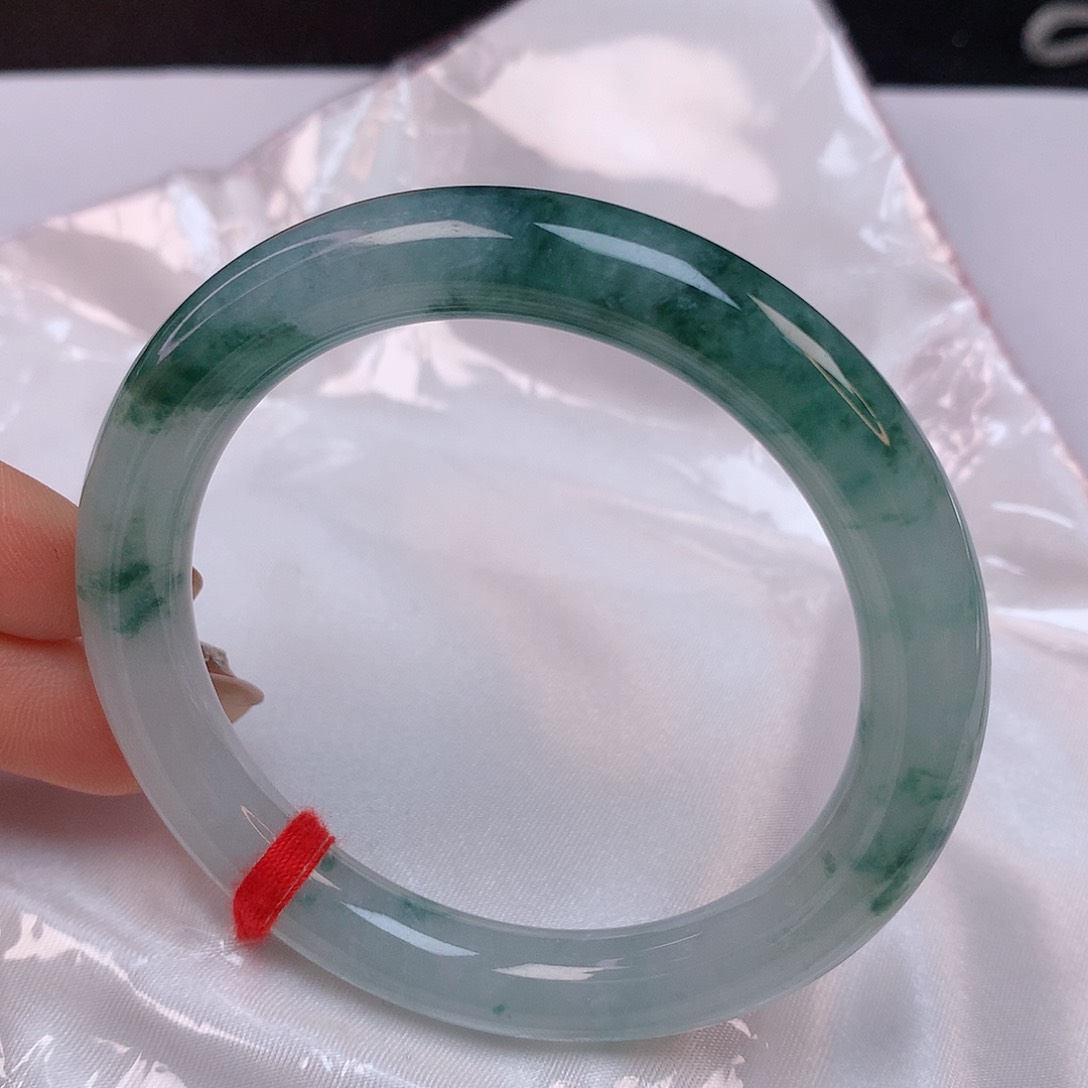 【闪购商品】翡翠手镯未镶嵌55+圆条手镯