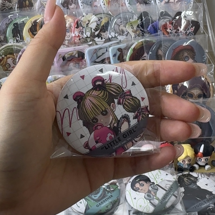 小女孩正比吧唧正版官谷