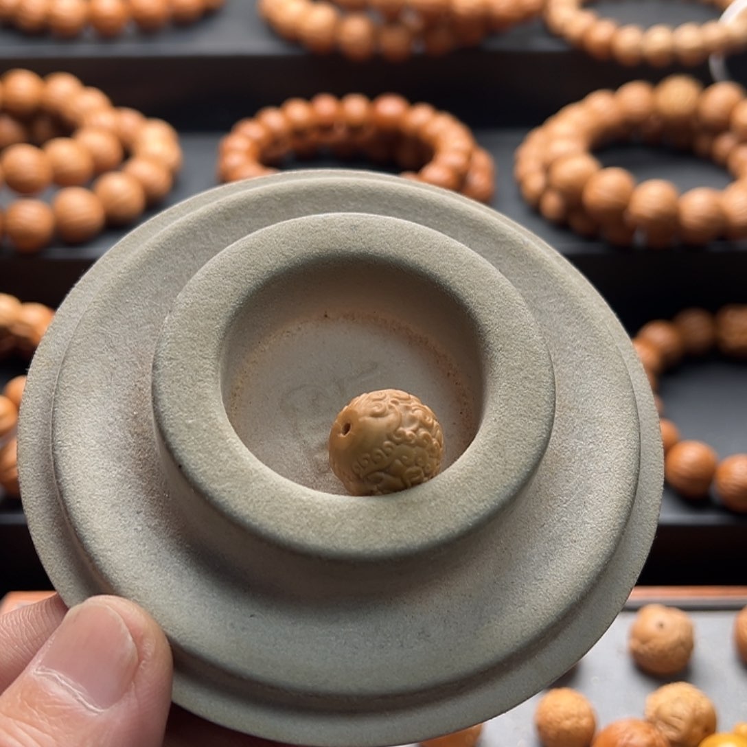 猴头核桃手串P****n吊坠