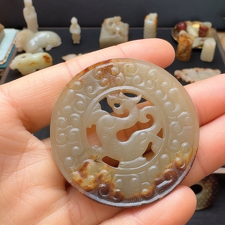 和田玉挂件未镶嵌