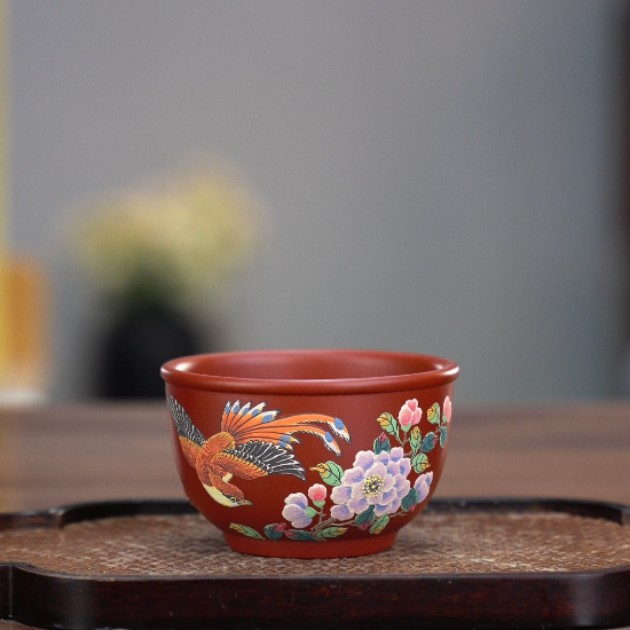 7268 宜兴紫砂茶具大红袍泥料堆绘锦羽花禳主人杯 FSY 150cc左右