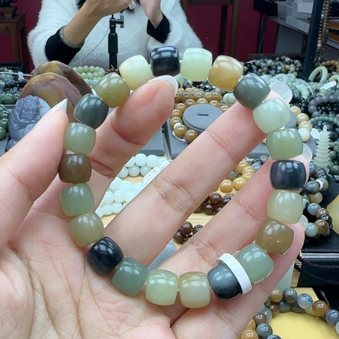 和田玉手链未镶嵌