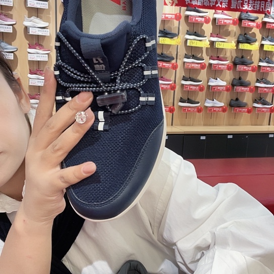 雅***洵303蓝色42吗吗吗吗吗