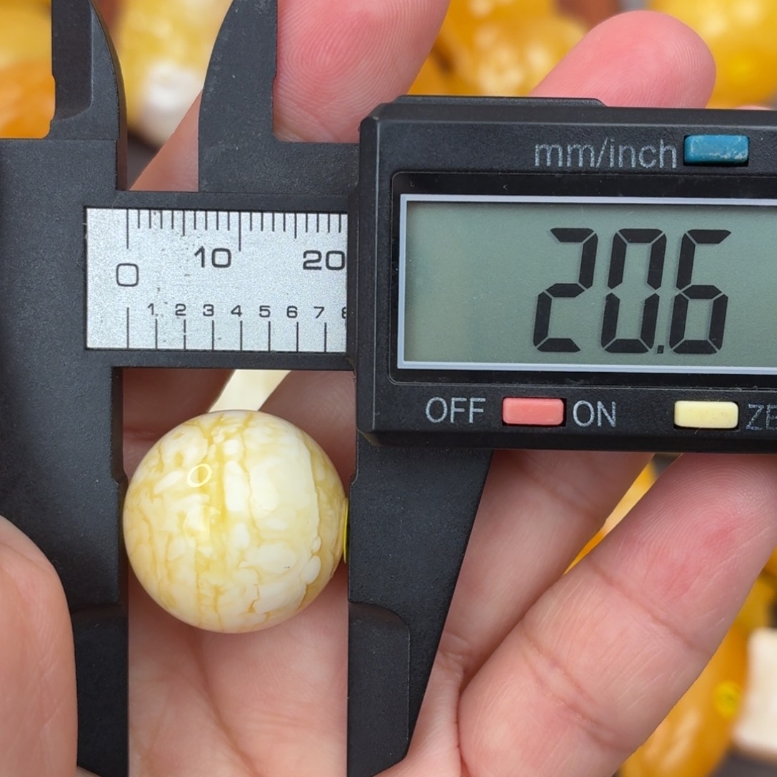 蜜蜡未镶嵌吊坠(不含链)虎皮珠