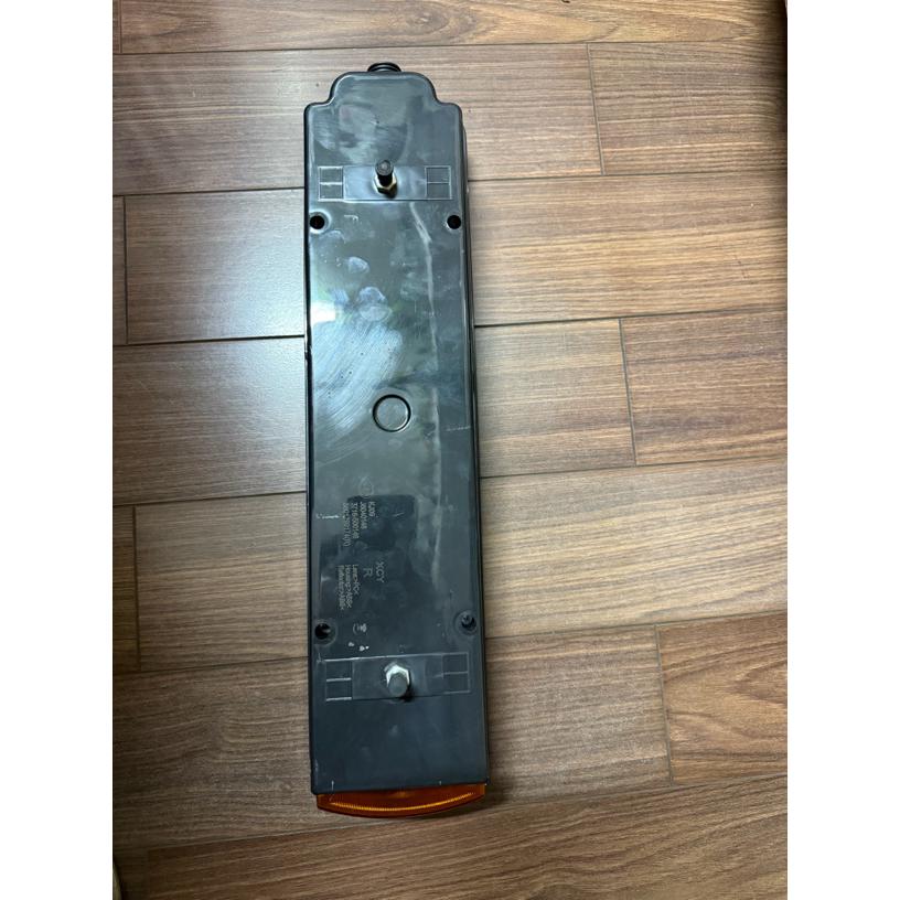 原车改装防追后尾灯总成组合灯转向刹车灯