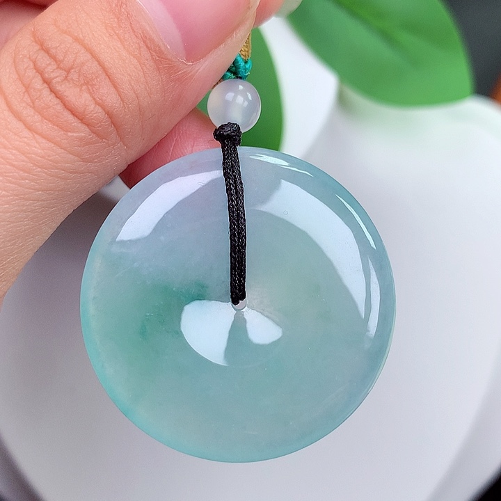 颈饰未镶嵌翡翠平安扣 35.5x5.3mm