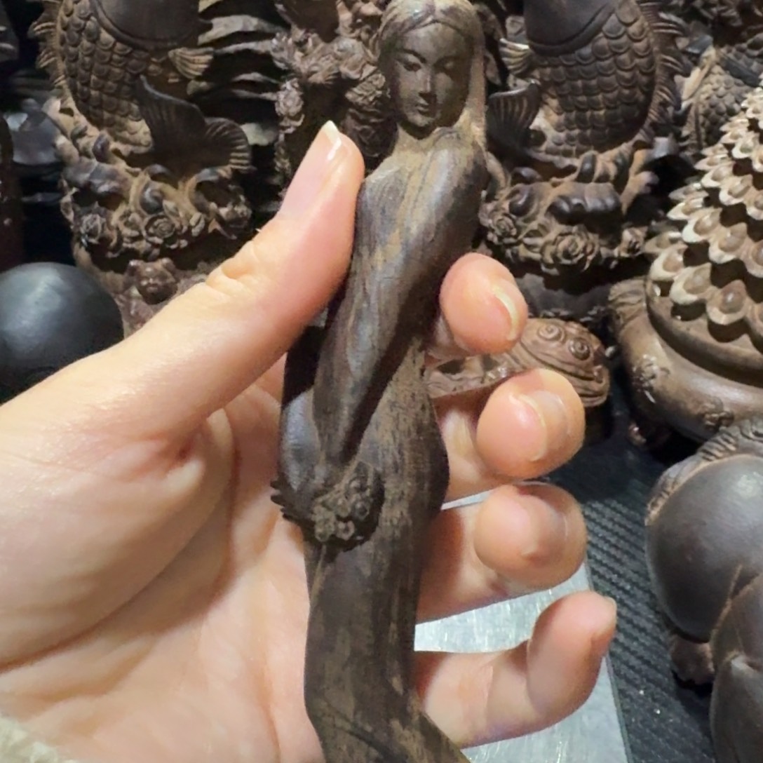 木家居用品摆件等