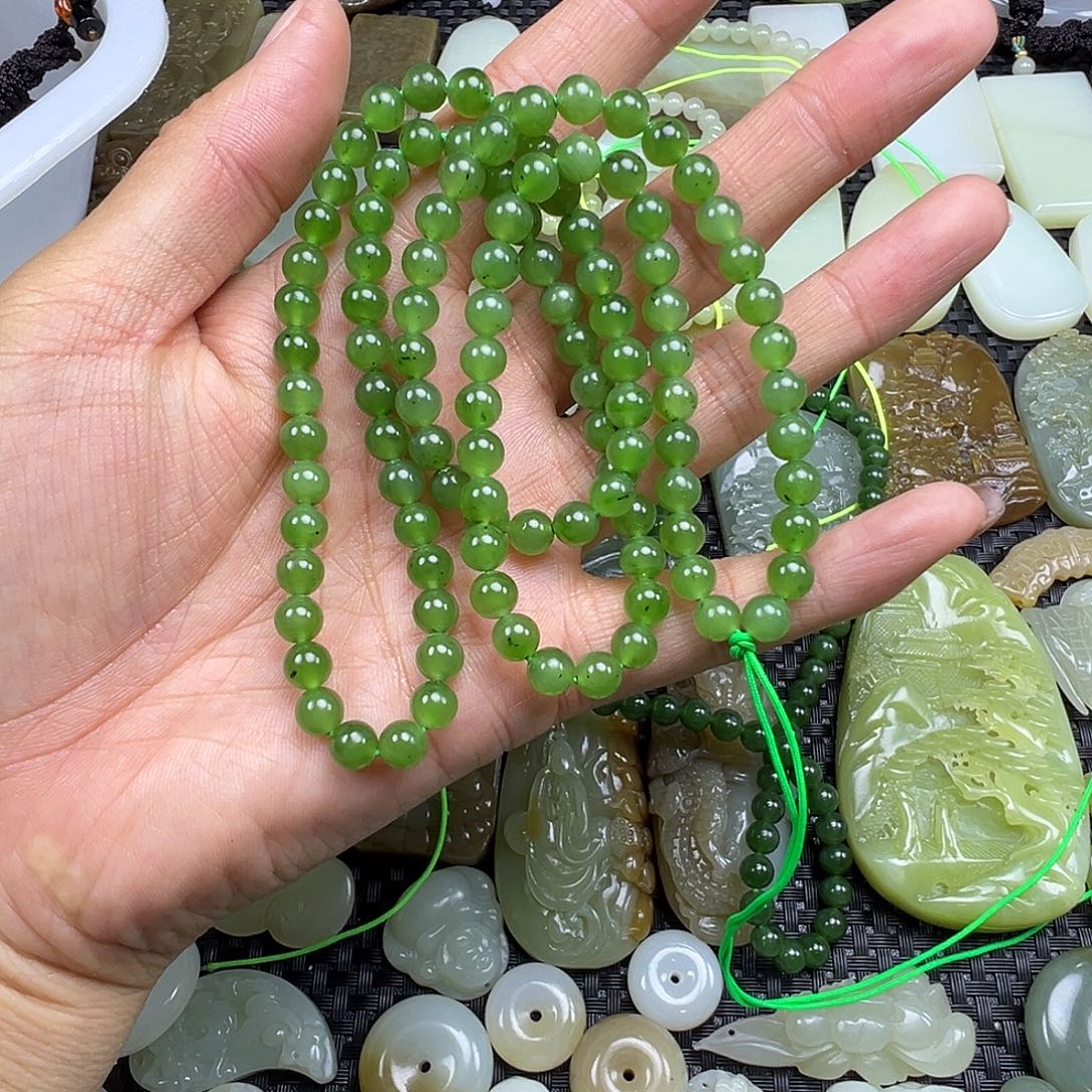 和田玉未镶嵌吊坠(不含链)卡6多圈