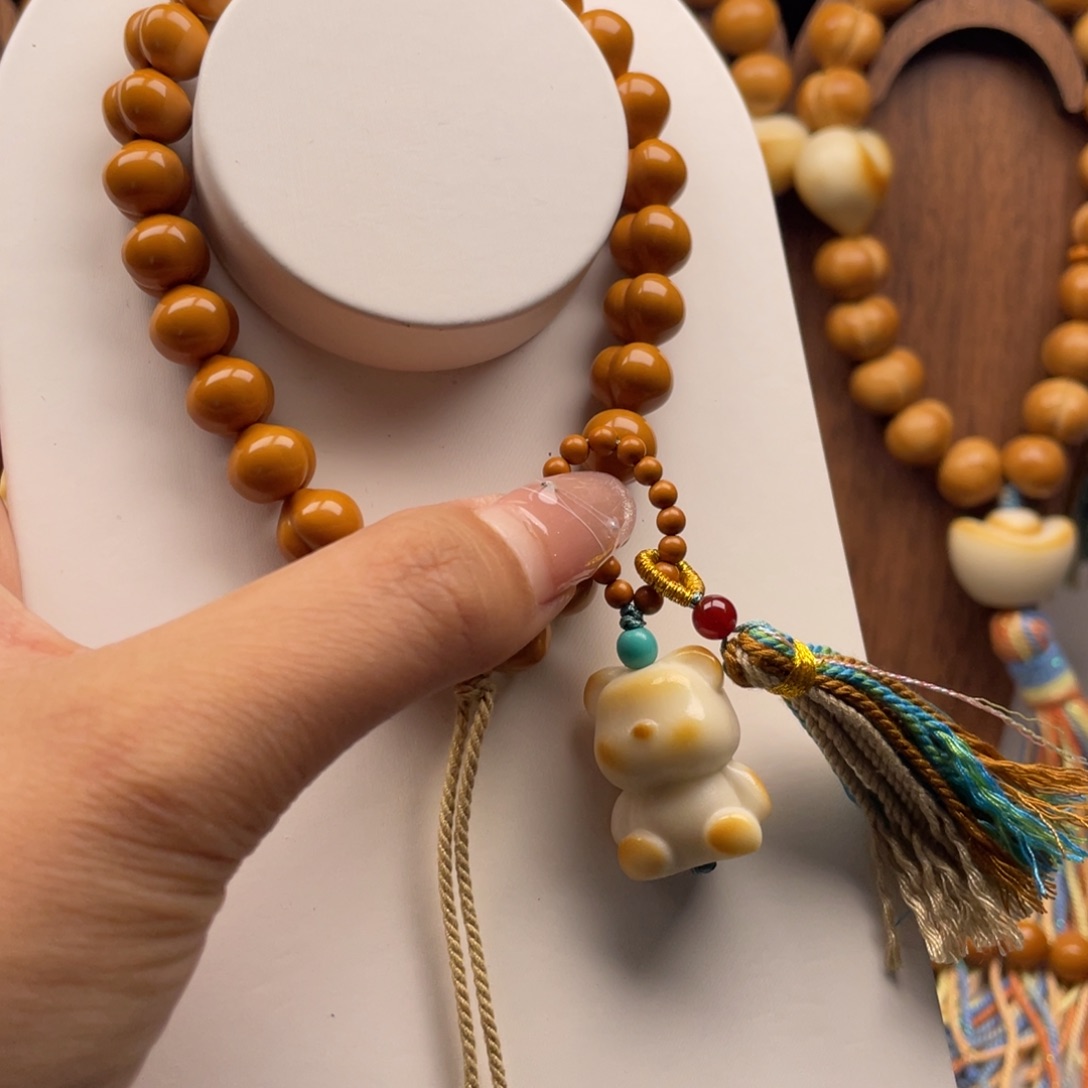 ^***^猴头核桃吊坠全品无暇毕业级爱心屁桃10.5左右尺寸手工