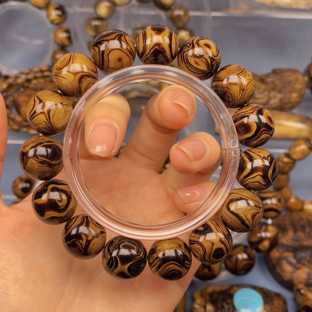 香榧木依***月血柳对眼15.5