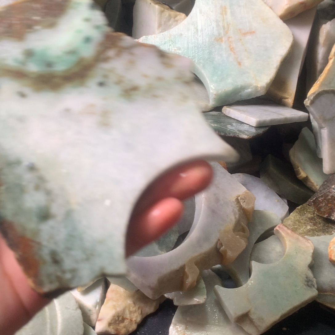 翡翠颈饰未镶嵌缅甸翡翠