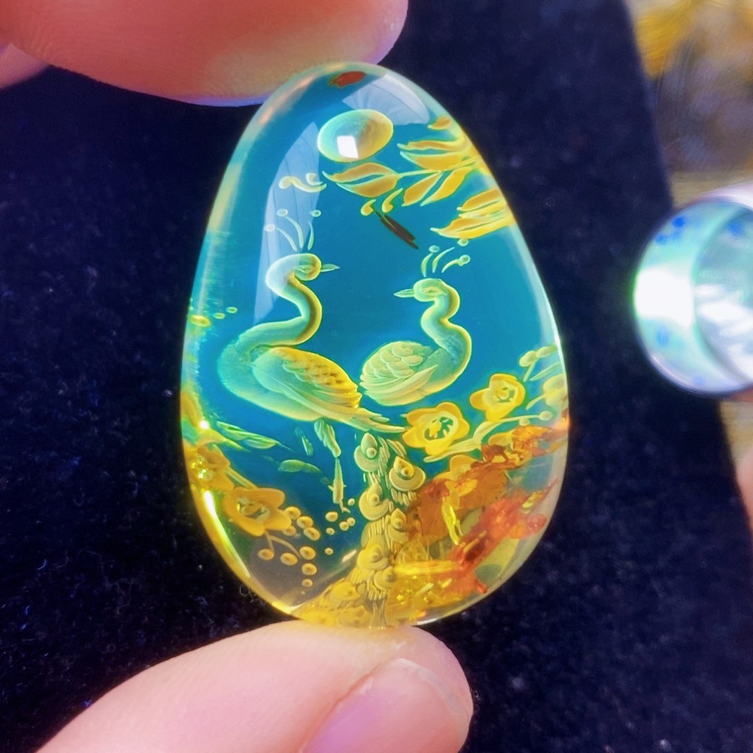 【闪购商品】金珀颈饰未镶嵌琥珀阴雕