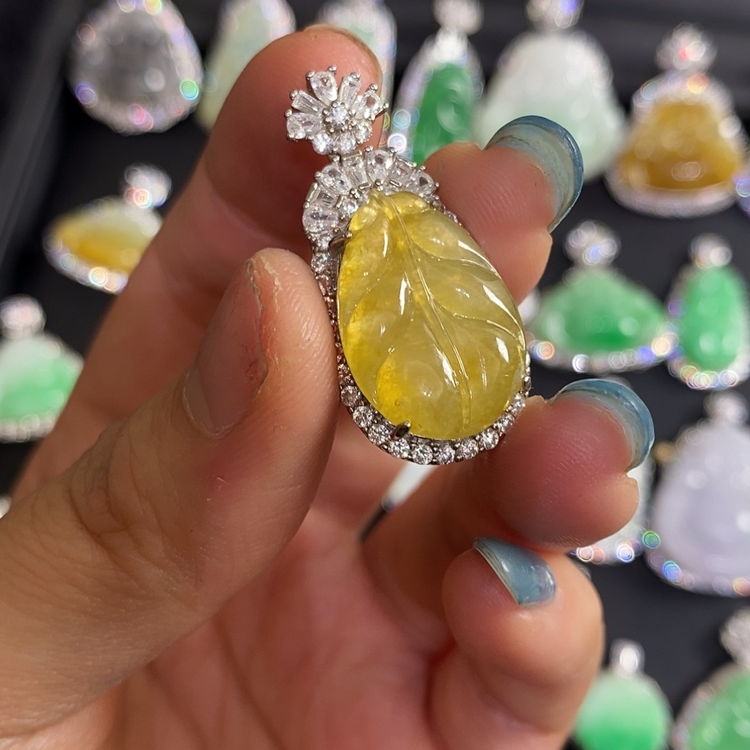 翡翠银S925镶嵌颈饰天然翡翠