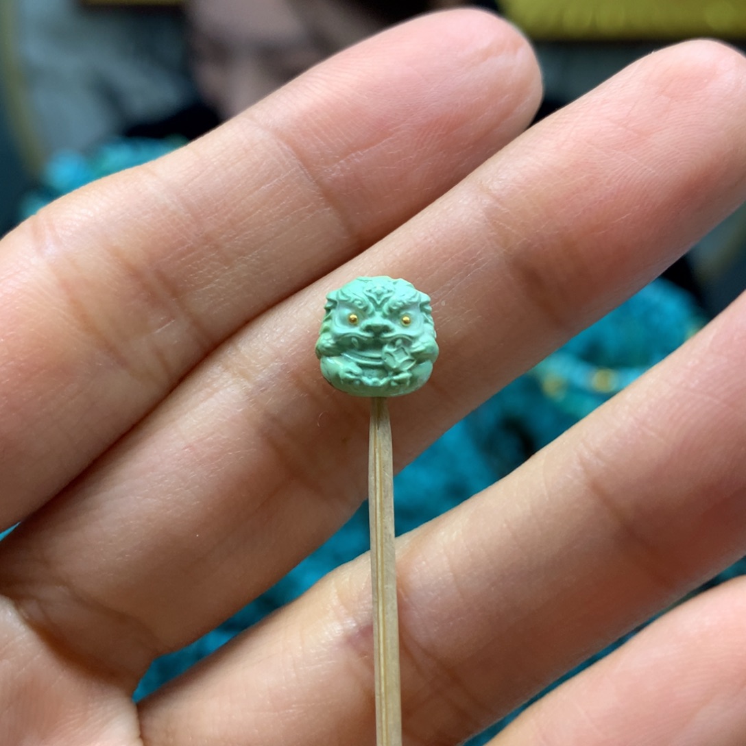 绿松石配饰未镶嵌