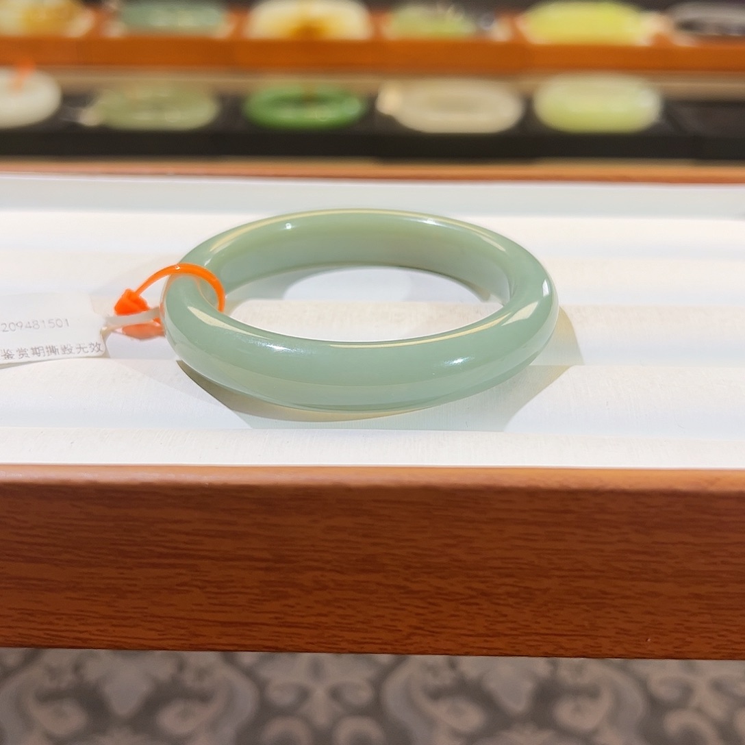 和田玉手镯未镶嵌  【且末蓝】