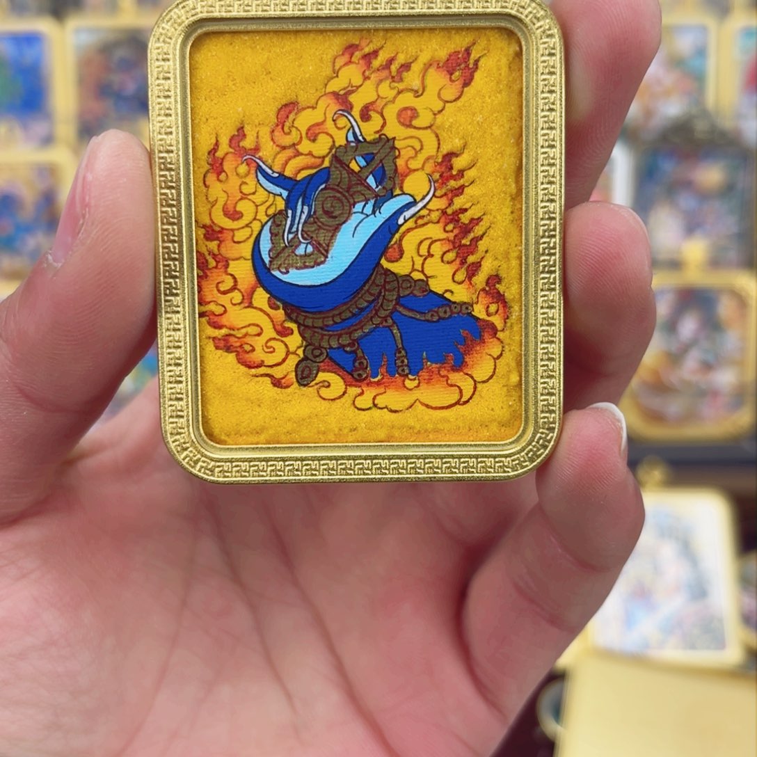 吊坠小****?纯手绘唐卡背卡