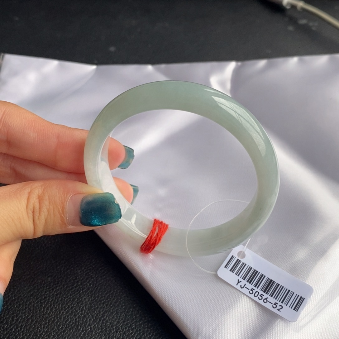 翡翠未镶嵌手镯1号51正圈