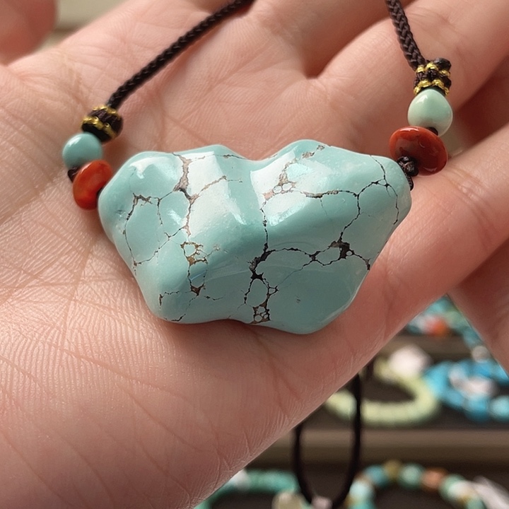 未镶嵌绿松石珠宝奇石