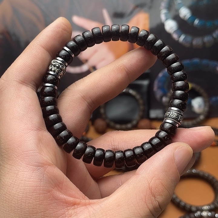 小***婷手串椰蒂9药片吞金兽上上签